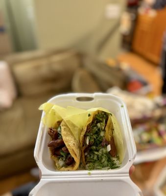 Tacos Mi Reynita by null