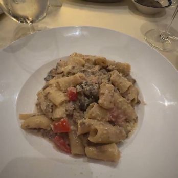 North Beach Restaurant - Ground/veal in the pasta Della casa - Italian Near Me - San Francisco, California North Beach Restaurant - Ground/veal in the pasta Della casa - Italian Near Me - San Francisco, California