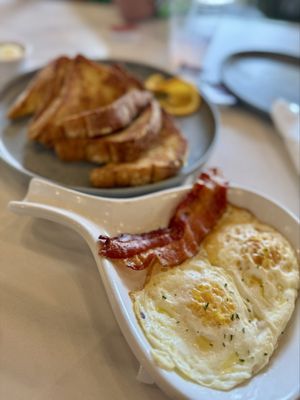 Rise and Shine, A Steak & Egg Place by null