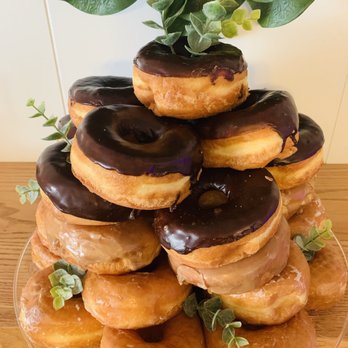 Frosty's Donuts - Coffee & Tea Near Me - Barstow, California