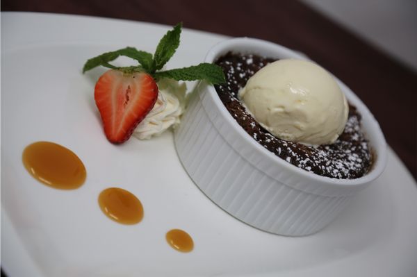 Valley Tavern by null