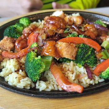Perkins American Food - Skillet Meal chicken - American Near Me - Winter Park, Florida Perkins American Food - Skillet Meal chicken - American Near Me - Winter Park, Florida