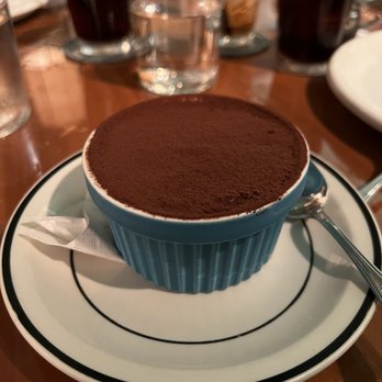 Rigo - Tiramisu - Spanish Near Me - Honolulu, Hawaii