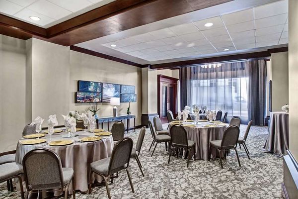 The Emily Morgan San Antonio - a DoubleTree by Hilton Hotel by null