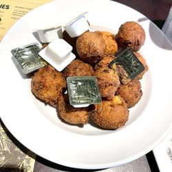 Don’s Seafood - Gonzales - Hushpuppies