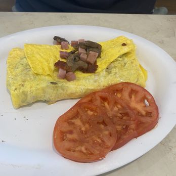 Ellen's Kitchen - Omelet - Diners Near Me - Neptune Beach, Florida Ellen's Kitchen - Omelet - Diners Near Me - Neptune Beach, Florida