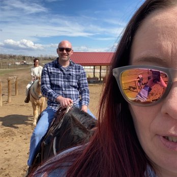 12 Mile Stables - Horseback Riding Near Me - Aurora, Colorado