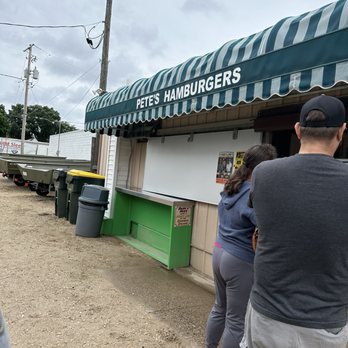 Pete's Hamburgers - Burgers Near Me - Prairie du Chien, Wisconsin Pete's Hamburgers - Burgers Near Me - Prairie du Chien, Wisconsin