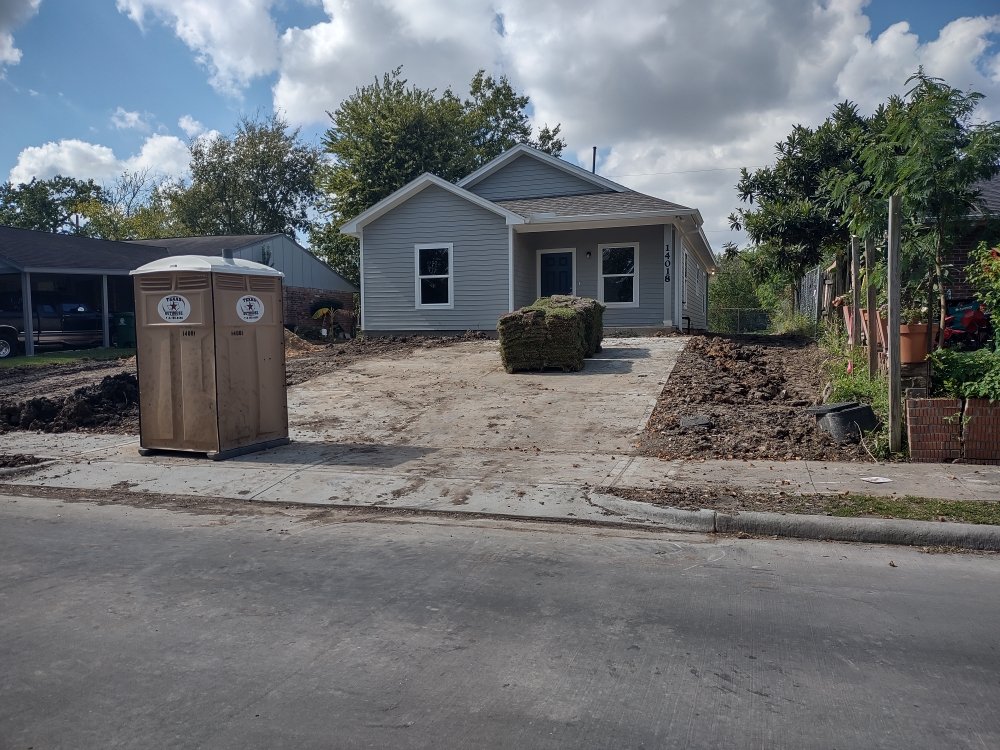 Slide of Give Me A Break Services