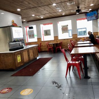 Wimpy’s Hamburgers - Seating - Burgers Near Me - Lemoore, California Wimpy’s Hamburgers - Seating - Burgers Near Me - Lemoore, California