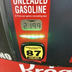 Kroger Fuel Center - inexpensive gasoline is possible after cashing in some Kroger fuel points