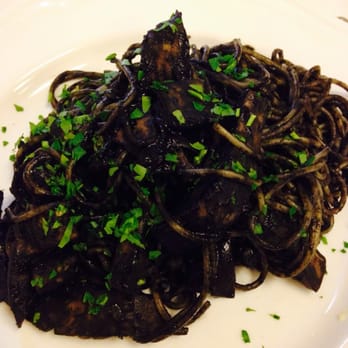 Taverna San Trovaso - Squid ink spaghetti - Italian Near Me - Venezia, VE Taverna San Trovaso - Squid ink spaghetti - Italian Near Me - Venezia, VE