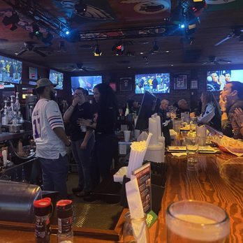 Bubba's 33 - Bar. - Pizza Near Me - Chesapeake, Virginia Bubba's 33 - Bar. - Pizza Near Me - Chesapeake, Virginia