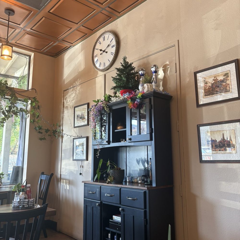 Skylar Bistro - Breakfast & Brunch Near Me - Clayton, California
