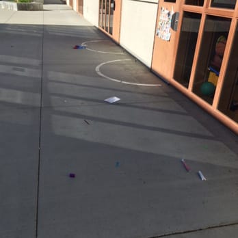 Tournament Hills Elementary - Trash everywhere - Elementary Schools Near Me - Beaumont, California Tournament Hills Elementary - Trash everywhere - Elementary Schools Near Me - Beaumont, California