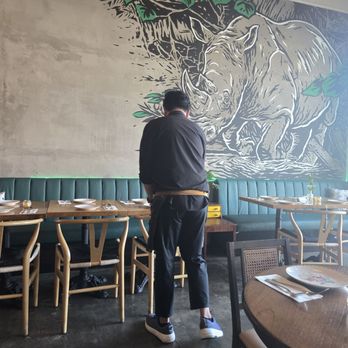 Simpang Venice - Love the Indonesian Rhino - Indonesian Near Me - Venice, California