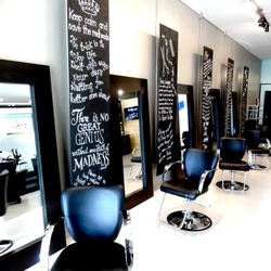 Bleu Roots Salon