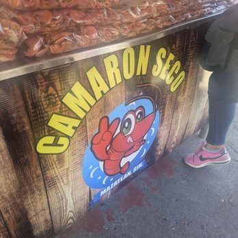 Flavor Teller - Dried shrimp at the seafood market - Food Tours Near Me - Mazatlán, SIN