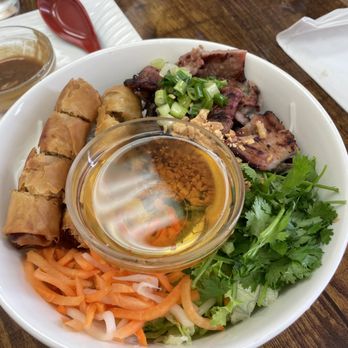 Rang Dong Restaurant - Vietnamese Near Me - Alameda, California