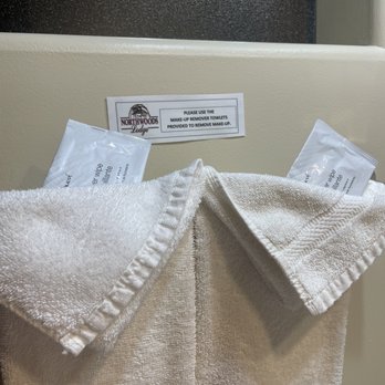 Northwoods Lodge - Makeup wipes - Hotels Near Me - Indian River, Michigan Northwoods Lodge - Makeup wipes - Hotels Near Me - Indian River, Michigan