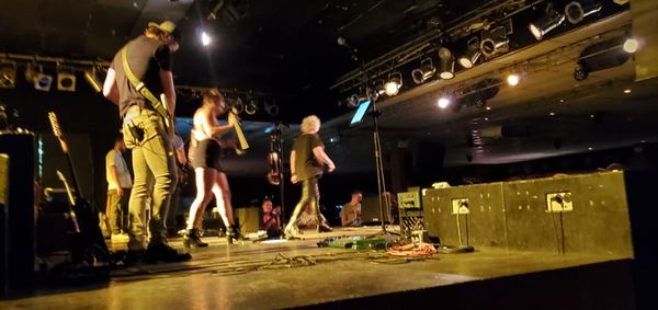 Beer Barrel Saloon by null