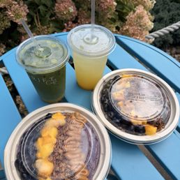 Summer specials! Beach smoothie bowls, mango matcha and iced mango lemonade Summer specials! Beach smoothie bowls, mango matcha and iced mango lemonade