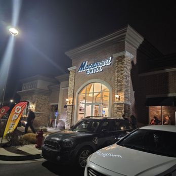 Macaroni Grill - Front of restaurant - Italian Near Me - South Jordan, Utah Macaroni Grill - Front of restaurant - Italian Near Me - South Jordan, Utah