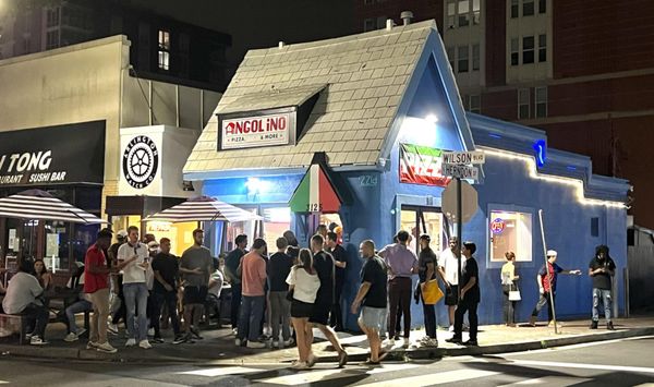 Angolino Pizza by null