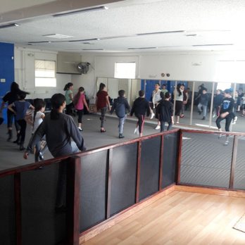 Studio 8135 - Don't know how to dance Folklorico come to us we will teach you. - Dance Schools Near Me Studio 8135 - Don't know how to dance Folklorico come to us we will teach you. - Dance Schools Near Me