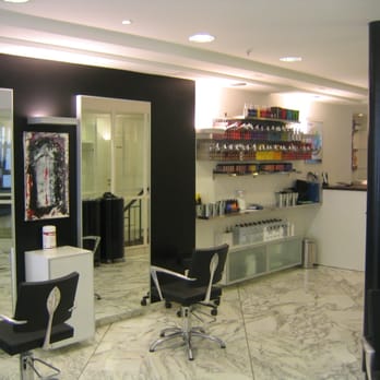 Le Salon by Pedro Sanchez - Hair Salons Near Me - Zürich, ZH Le Salon by Pedro Sanchez - Hair Salons Near Me - Zürich, ZH