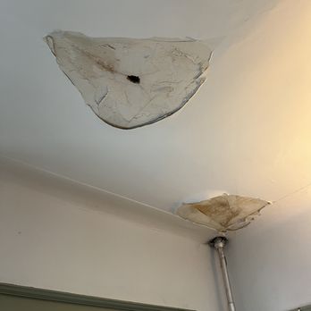 Straight Edge Painting - Ceiling damage in two places - BEFORE - Painters Near Me Straight Edge Painting - Ceiling damage in two places - BEFORE - Painters Near Me