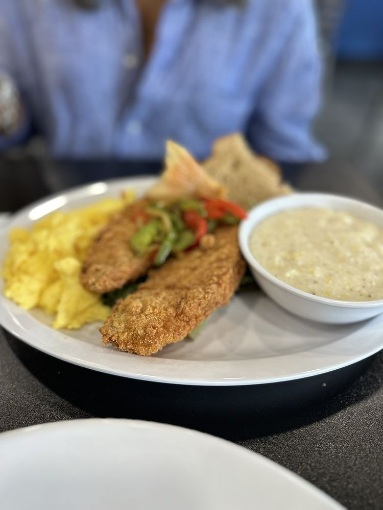 Grits And Eggs Restaurant In Atlanta at Rosemarie Ward blog