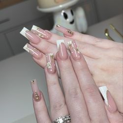 Nailz By Muniz