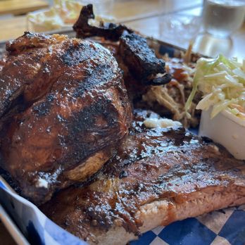 Tail O'the Pup - BBQ combo - Barbeque Near Me - Ray Brook, New York