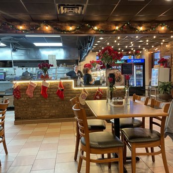 Carollo's - the dining area of the restaurant - Pizza Near Me - Pennsauken, New Jersey