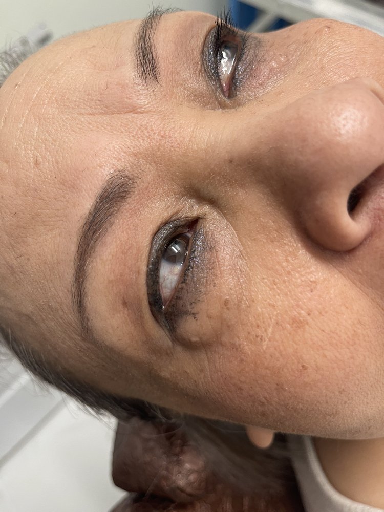 Eyebrow Threading, Facial & Microblading In Home Only ForWomen Logo