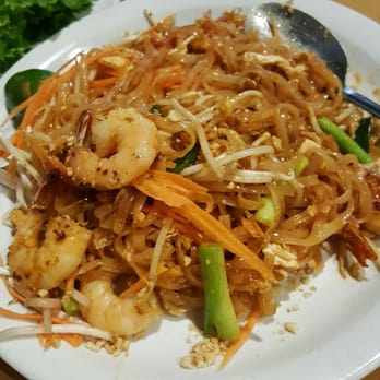 Seven Seas - Pad Thai with Shrimp - Thai Near Me - Corona, California Seven Seas - Pad Thai with Shrimp - Thai Near Me - Corona, California