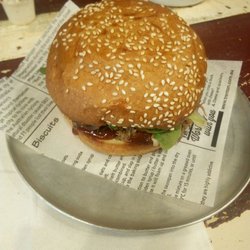 Hello Harry Caloundra - Lamb Burger