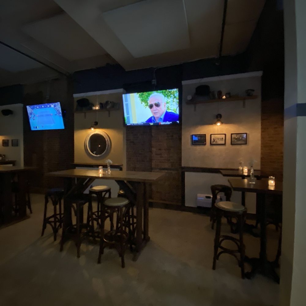 The Office - Cocktail Bars Near Me - New York, New York The Office - Cocktail Bars Near Me - New York, New York