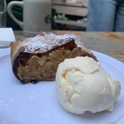 Apple strudel with ice cream