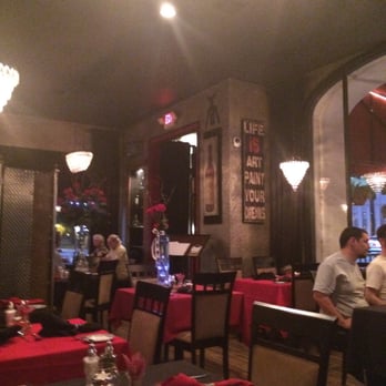 Le Chat Noir - Nice atmosphere - French Near Me - Riverside, California Le Chat Noir - Nice atmosphere - French Near Me - Riverside, California