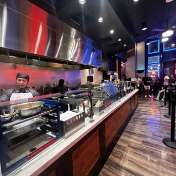Gordon Ramsay Fish & Chips - Inside/ very little seating - Comfort Food Near Me - Las Vegas, Nevada Gordon Ramsay Fish & Chips - Inside/ very little seating - Comfort Food Near Me - Las Vegas, Nevada