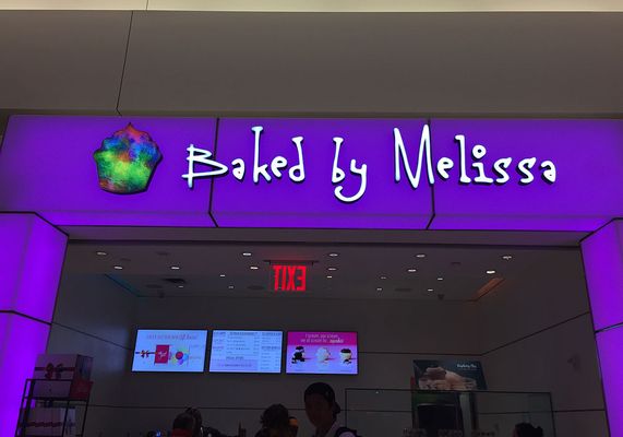 Baked by Melissa by null