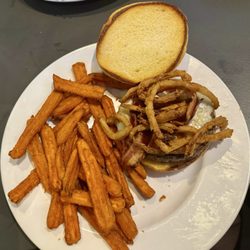 The Rally Sports Bar And Grille - Bourbon Burger