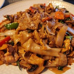 Sabai Sabai Thai Kitchen - Volcano Noodles with Pork