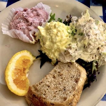 Merridee's Breadbasket - Sampler Plate - tuna, chicken, egg salad (tuna exploded from this pic) - Bakeries Near Me - Franklin, Tennessee