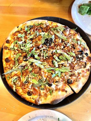 Local Myth Pizza by null