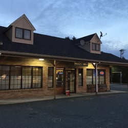 Rosa's Villa Pizza - Main entrance.