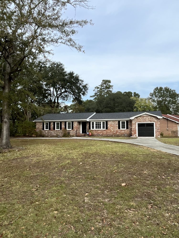 Slide of Ketchum Roofing & Windows