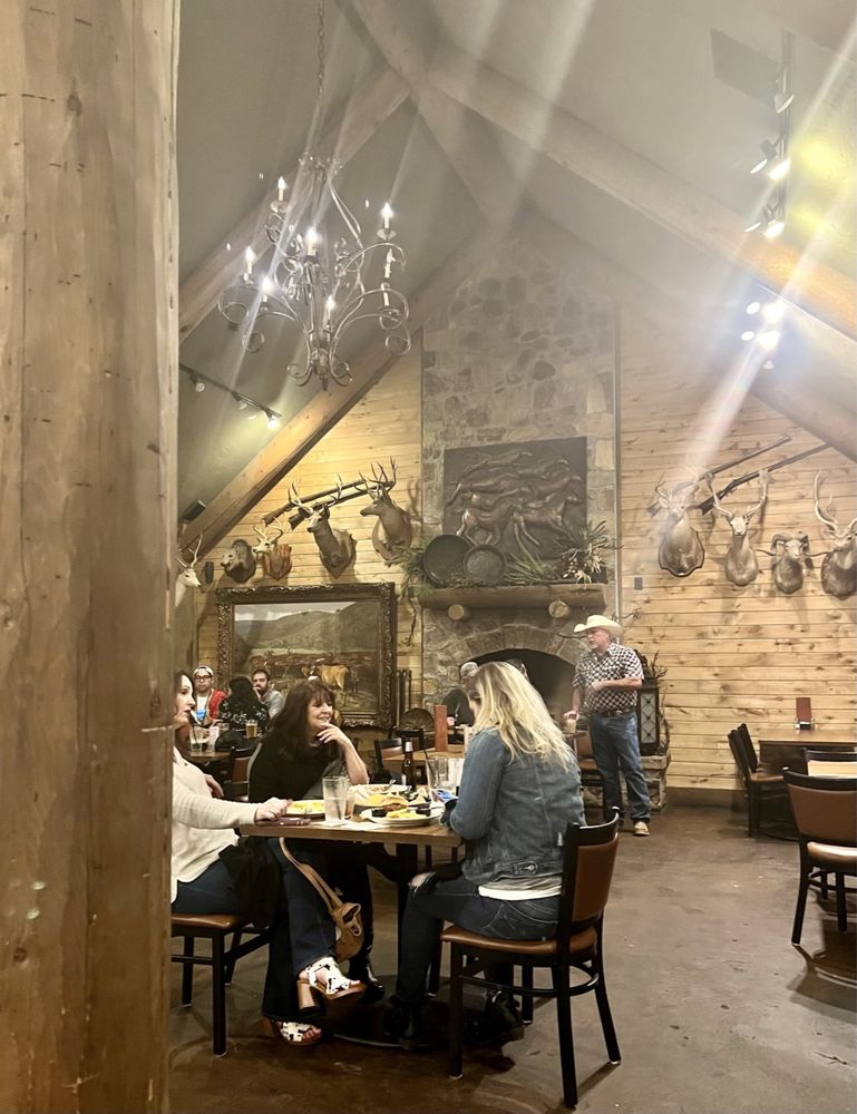 Texas Music City Grill & Smokehouse-Tyler - Photo 2